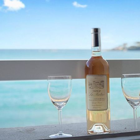The Sea Apartment 2 - Sea View On The Ramparts Of Old Town Antibes Exterior foto